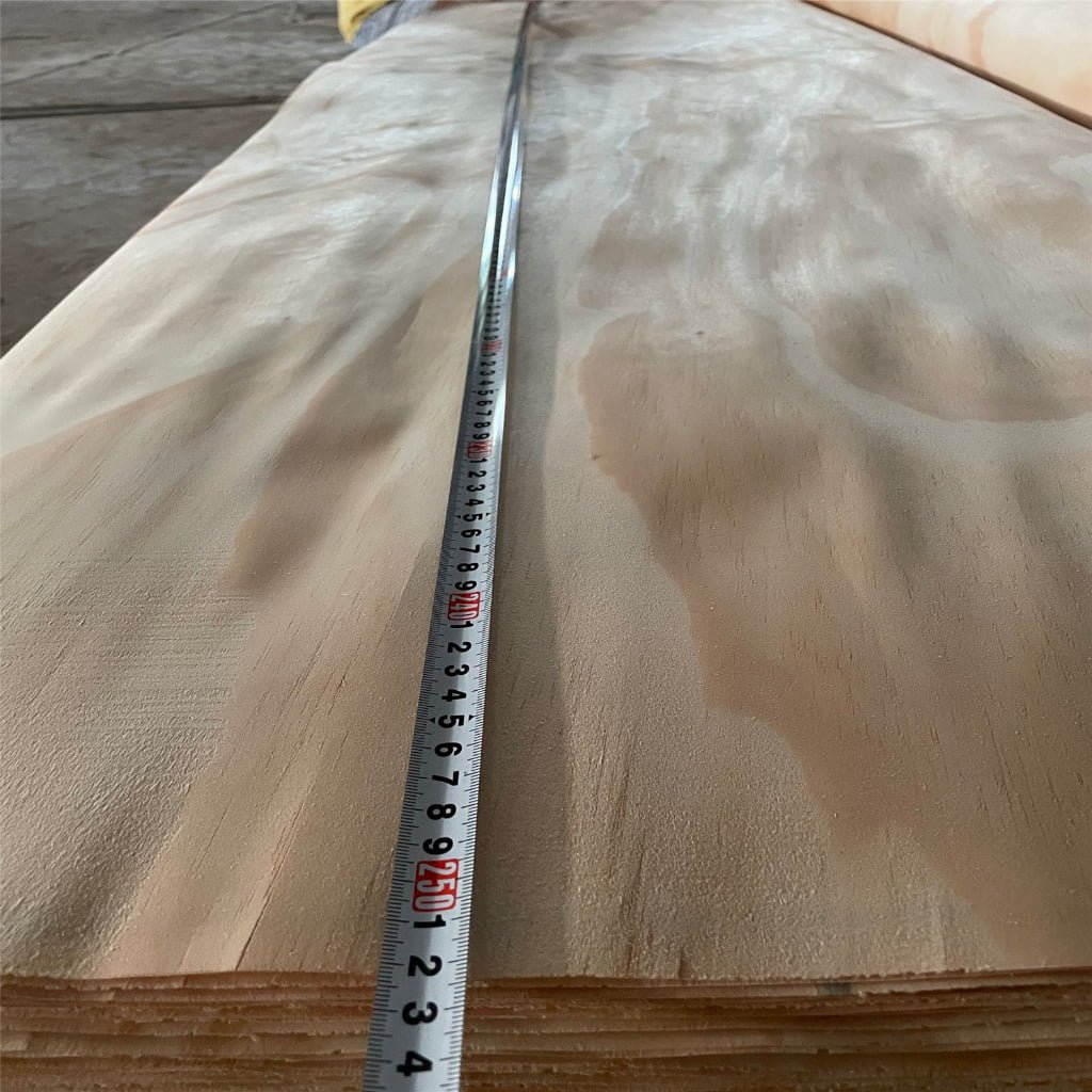 New Zealand Pine Veneer