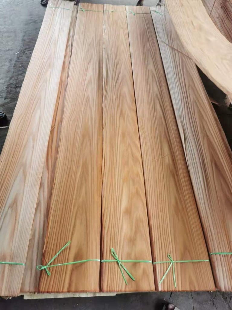 Sliced Red Oak Veneer