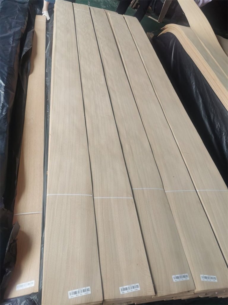 Quarter Grain White Oak Sliced Veneer
