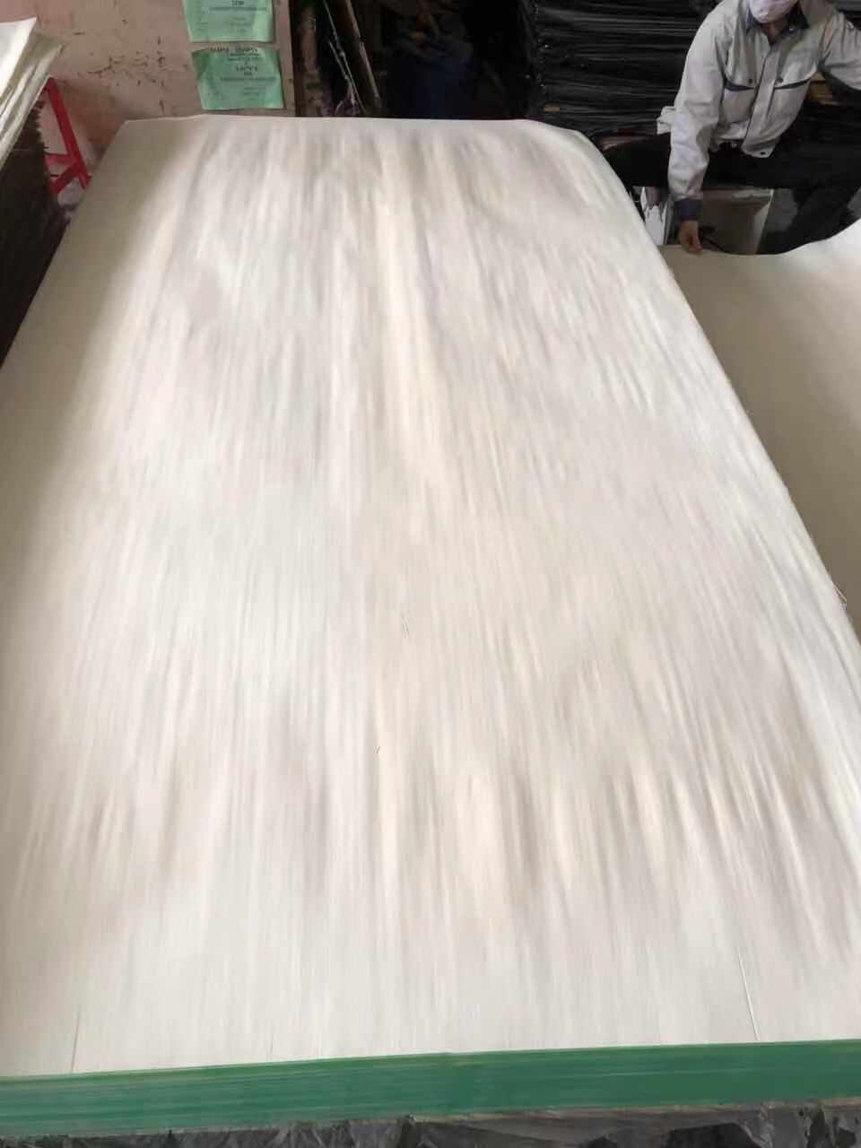 Engineered veneer sample