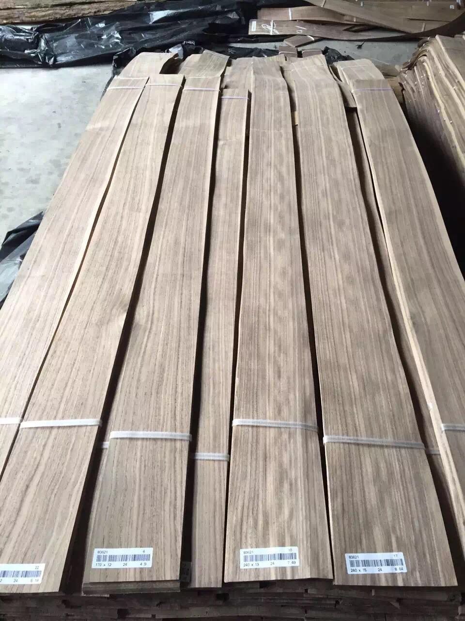 Sliced veneer sample